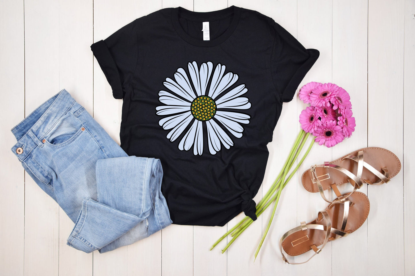 Daisy Shirt, Daisy Lover Shirt, Wildflower Shirt, Floral Shirt, Flower Shirt, Flower Tee, Summer Shirt, Women's Shirt, Gift for Her
